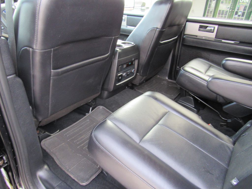 2016 Ford Expedition Image 9
