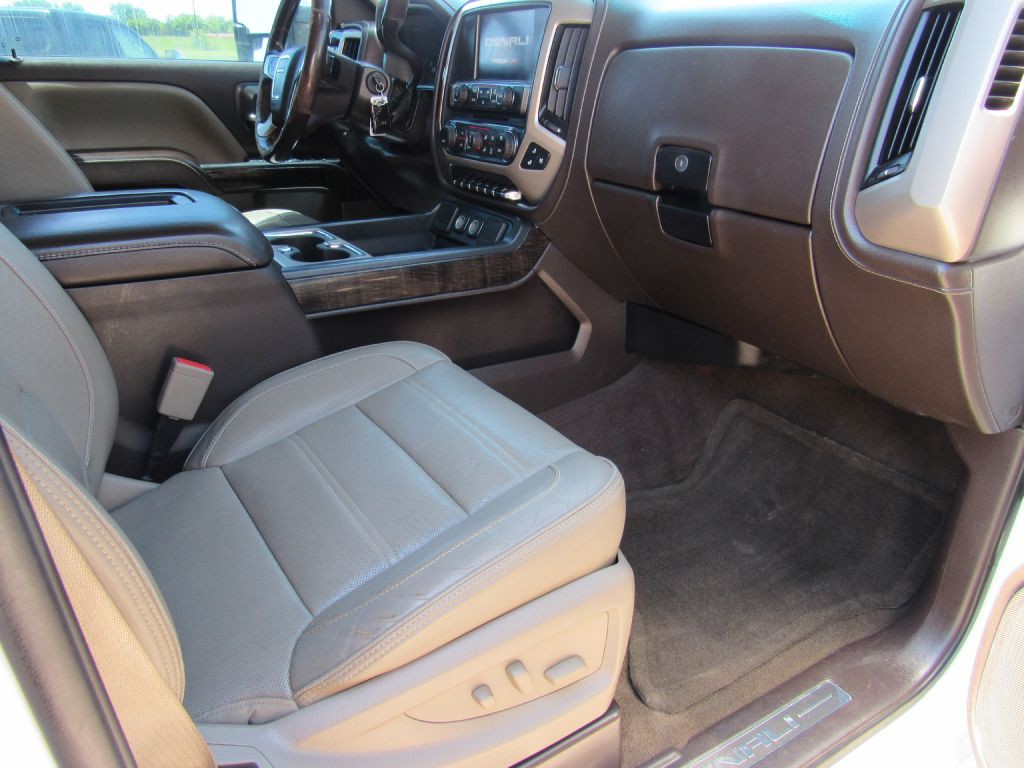 2016 GMC Sierra Image 8