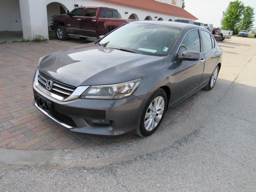 2015 Honda Accord Image 3