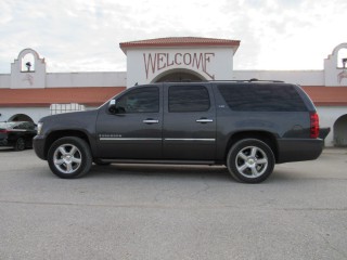 Image for 2010 Chevrolet Suburban 1500 LTZ ID: 7719307