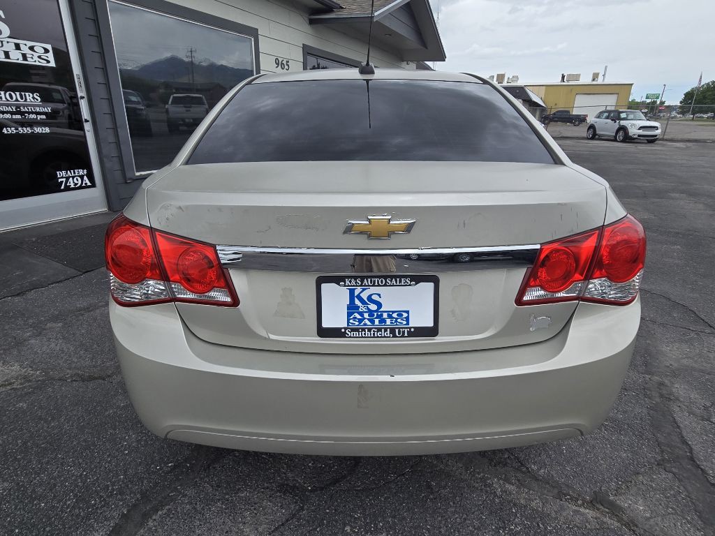 2016 Chevrolet Cruze Image 4