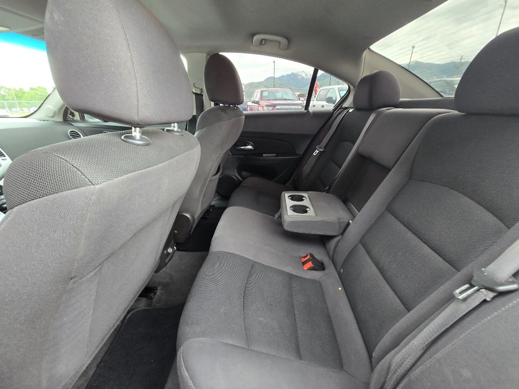 2016 Chevrolet Cruze Image 17