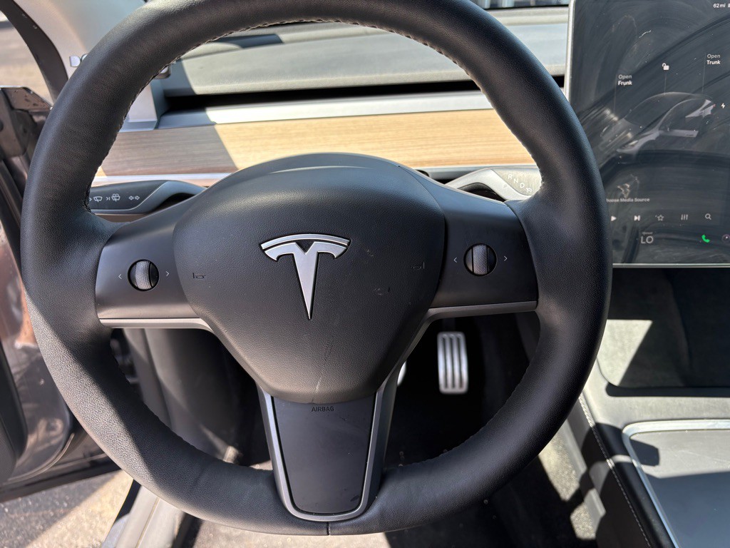 2022 Tesla Model Y Image 11
