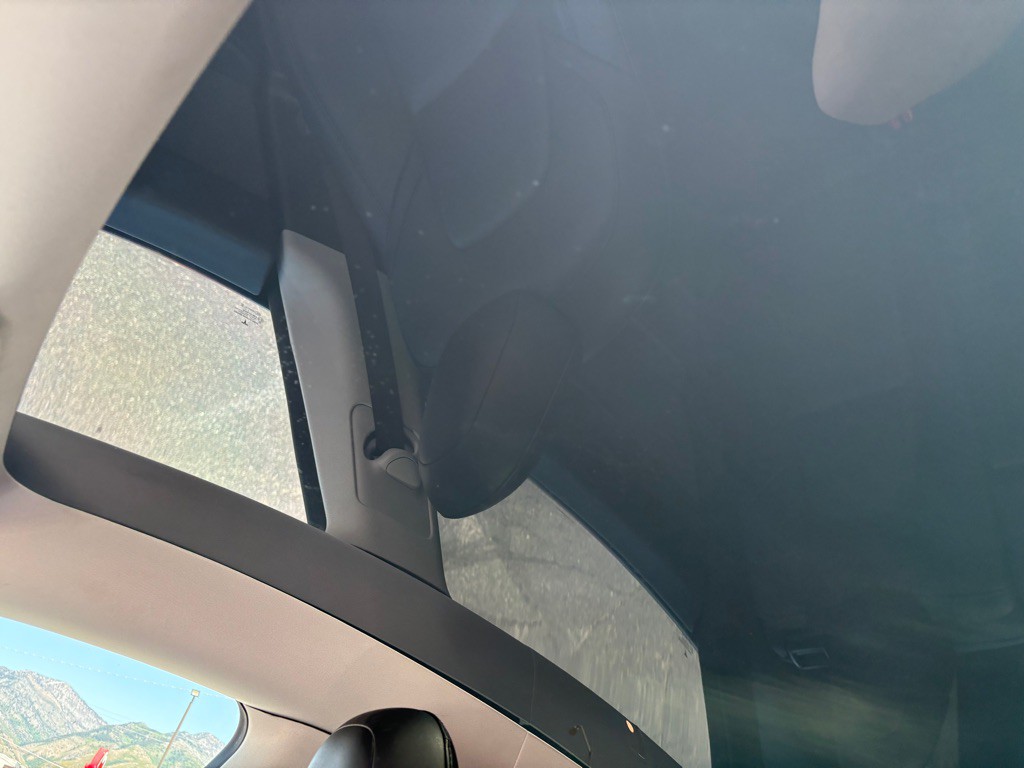 2022 Tesla Model Y Image 14