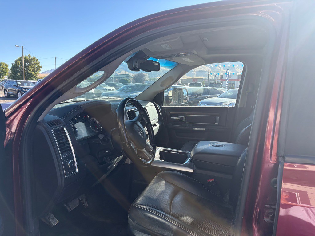 2016 RAM 1500 Image 8