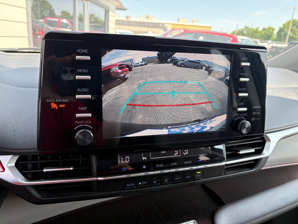 2021 Toyota Sienna Image 13