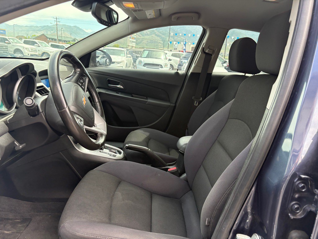 2014 Chevrolet Cruze Image 9