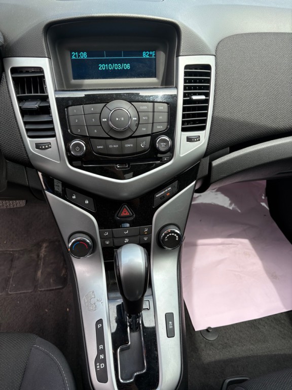 2014 Chevrolet Cruze Image 12