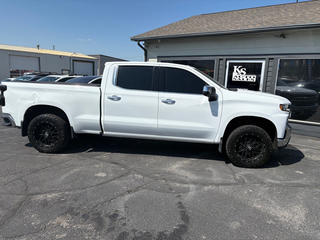 2019 Chevrolet Silverado 1500 Image 2