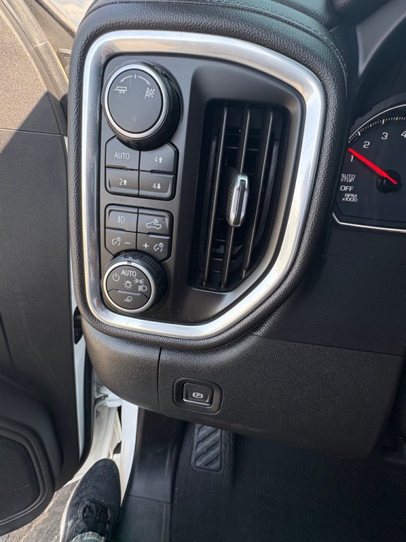 2019 Chevrolet Silverado 1500 Image 12