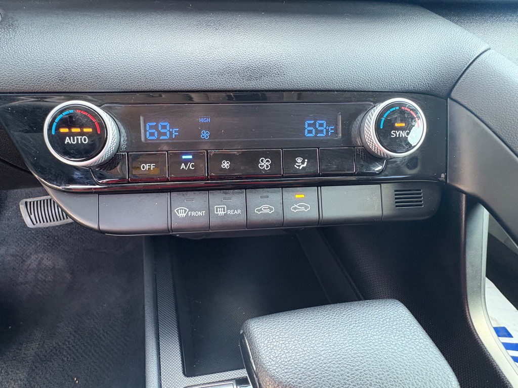 2022 Hyundai Elantra Image 11