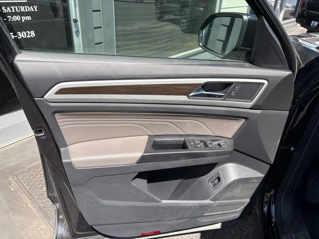 2021 Volkswagen Atlas Image 9