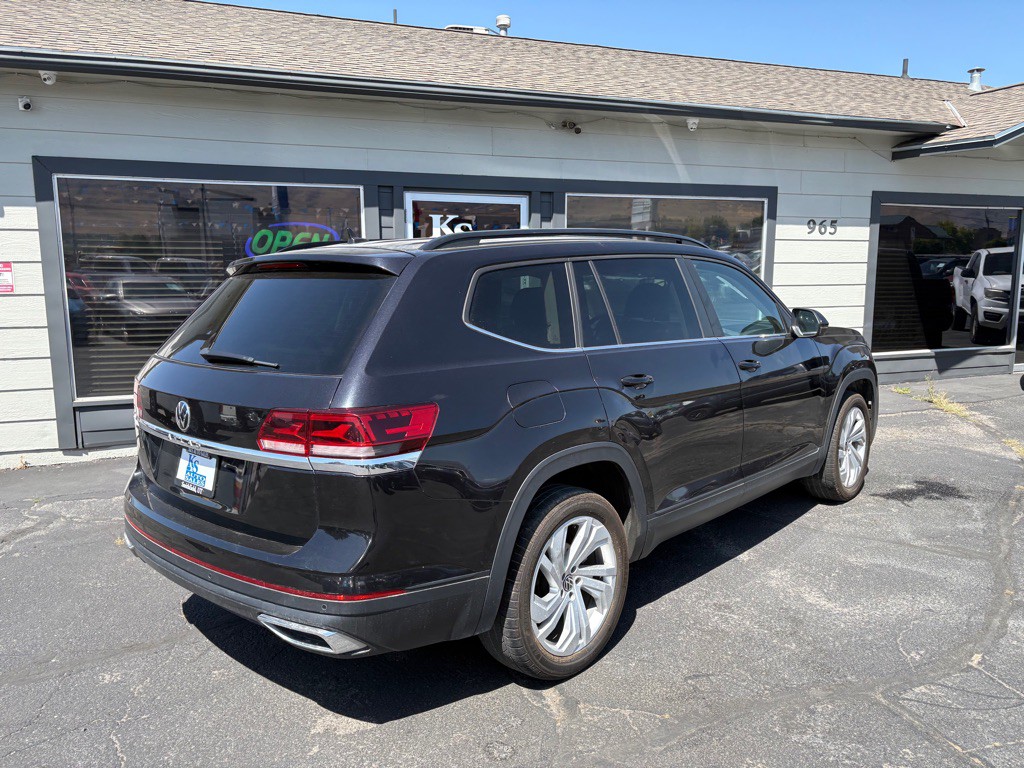 2021 Volkswagen Atlas Image 2