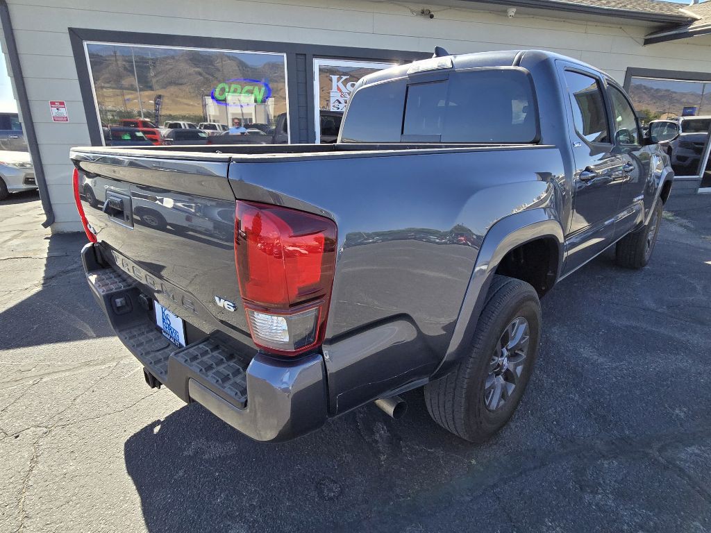 2023 Toyota Tacoma Image 3