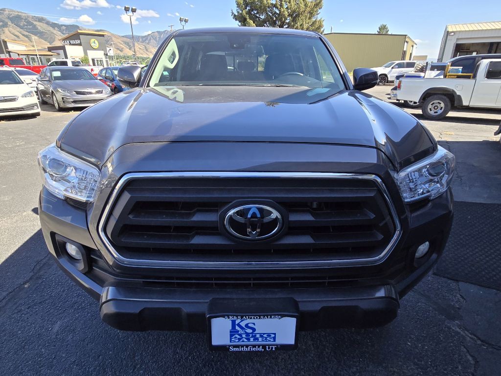 2023 Toyota Tacoma Image 8