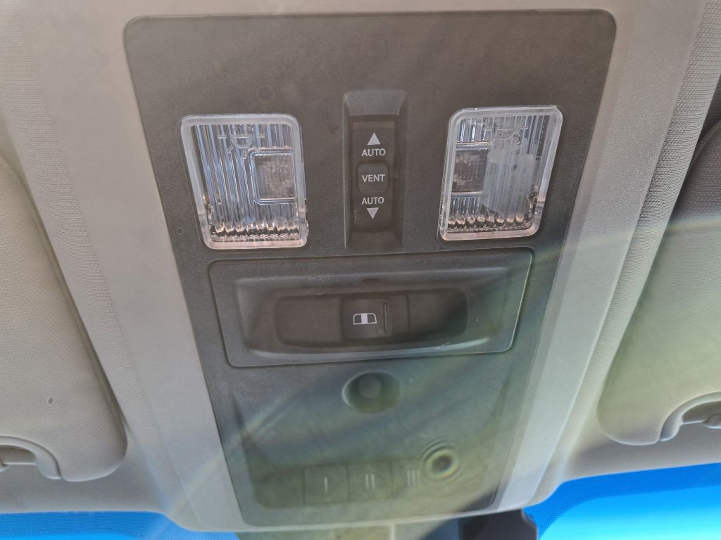 2017 RAM 1500 Image 18
