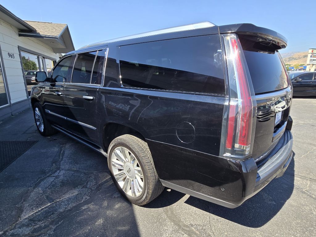 2019 Cadillac Escalade Image 5
