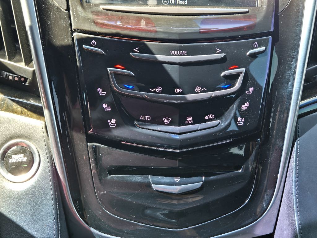 2019 Cadillac Escalade Image 21