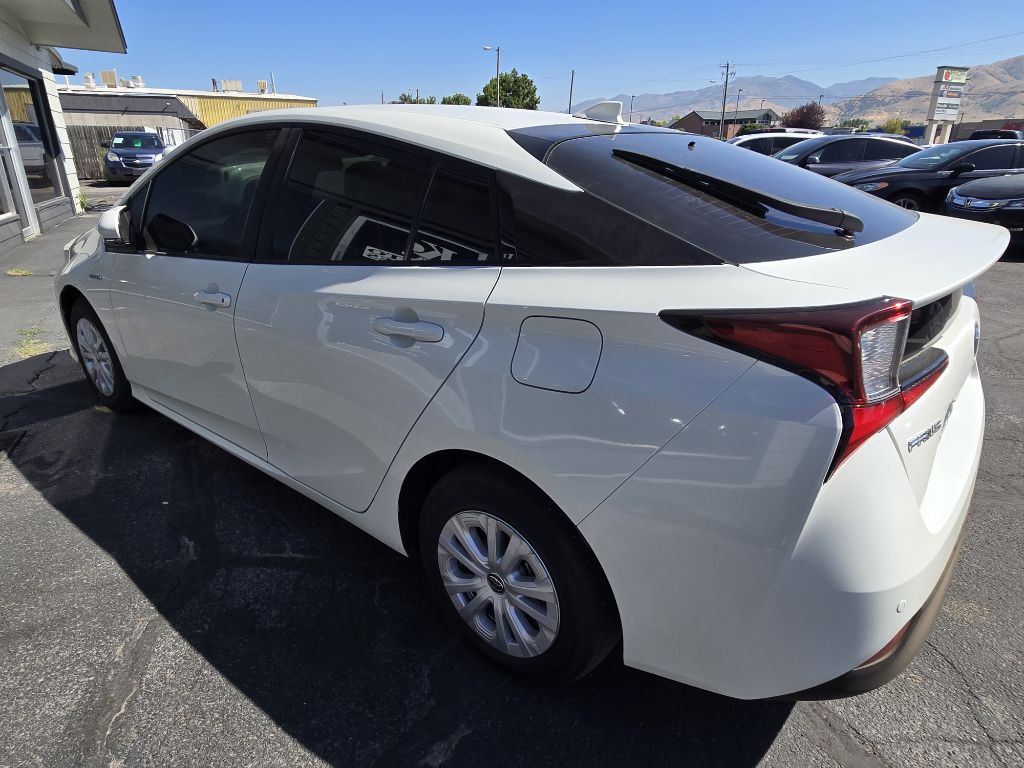 2020 Toyota Prius Image 5