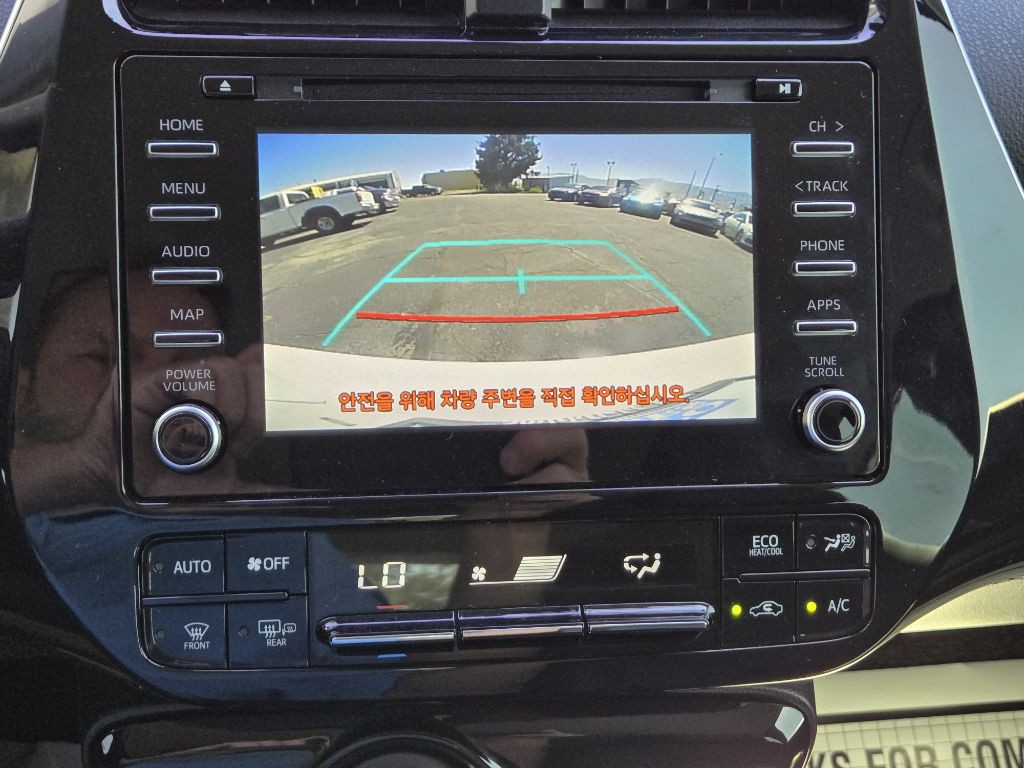 2020 Toyota Prius Image 17