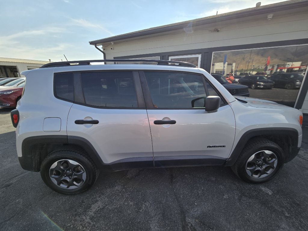 2018 Jeep Renegade Image 2