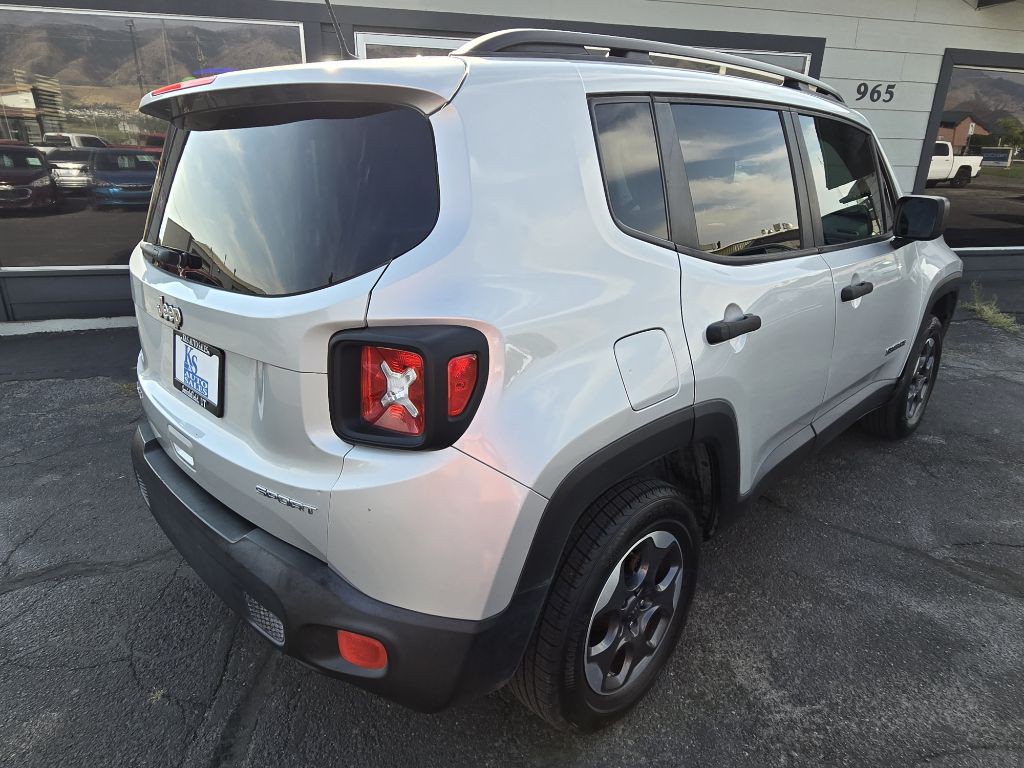 2018 Jeep Renegade Image 3