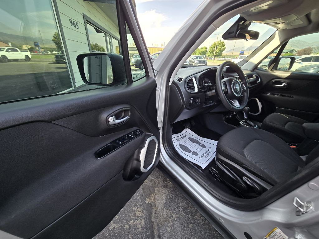 2018 Jeep Renegade Image 9