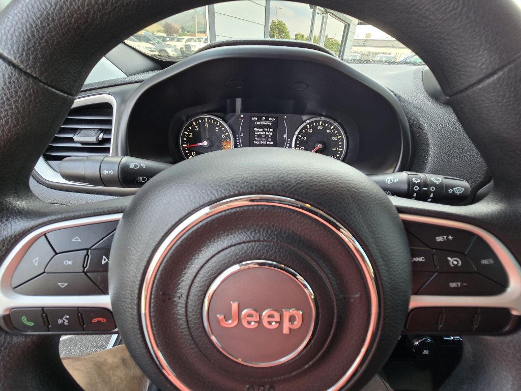 2018 Jeep Renegade Image 12