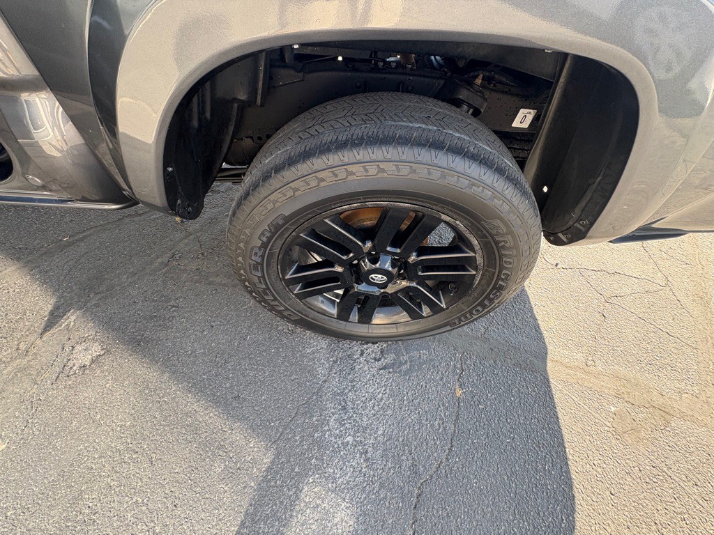 2022 Toyota Tacoma Image 20