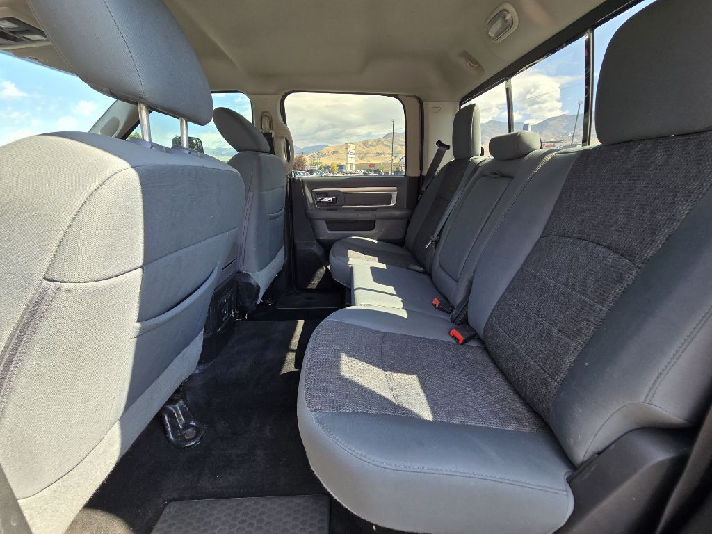 2016 RAM 2500 Image 17