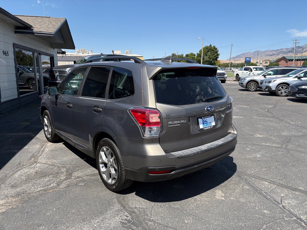 2018 Subaru Forester Image 5