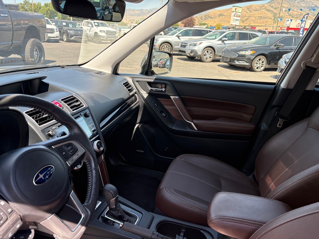 2018 Subaru Forester Image 10