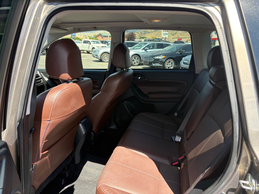 2018 Subaru Forester Image 20
