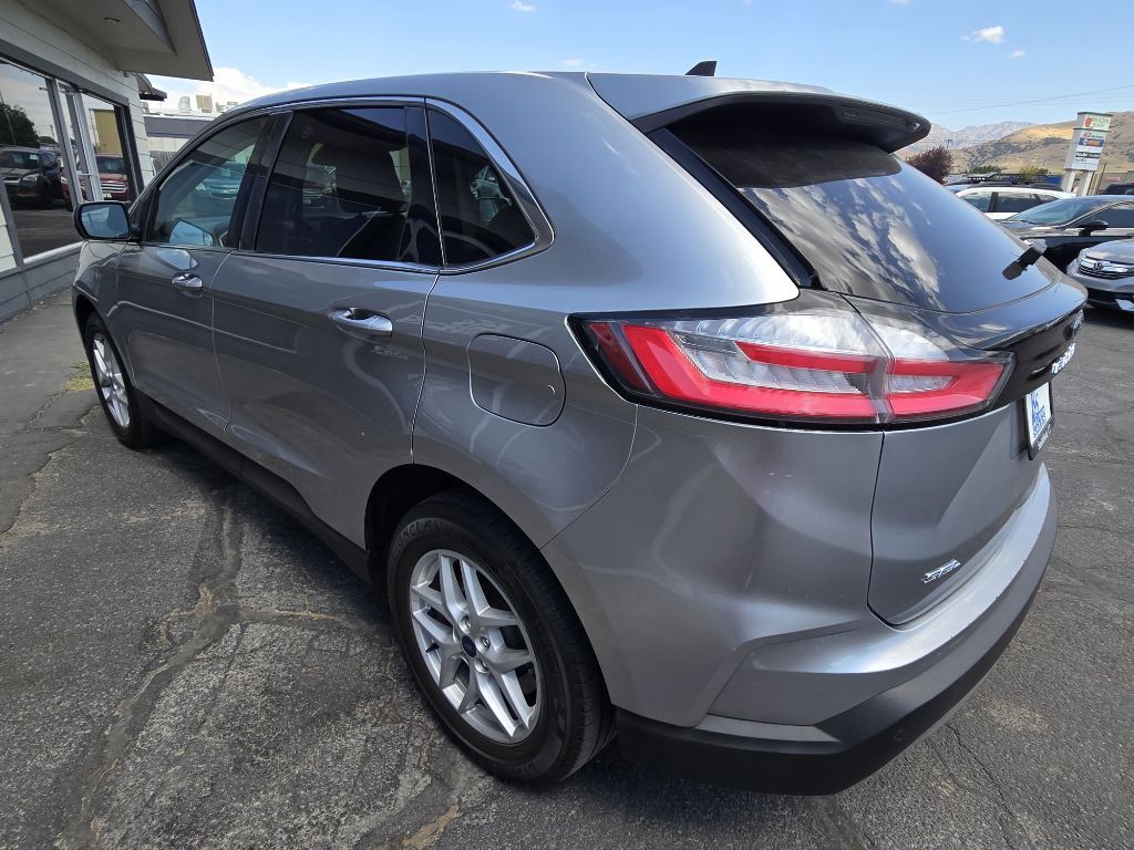 2021 Ford Edge Image 5