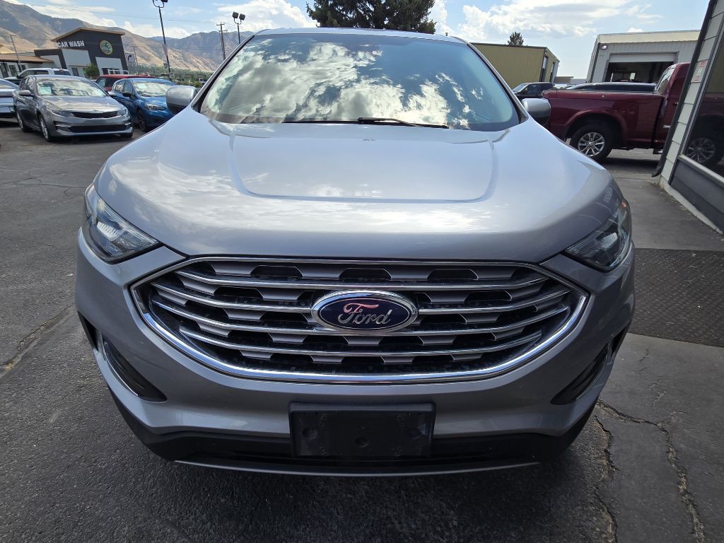 2021 Ford Edge Image 8