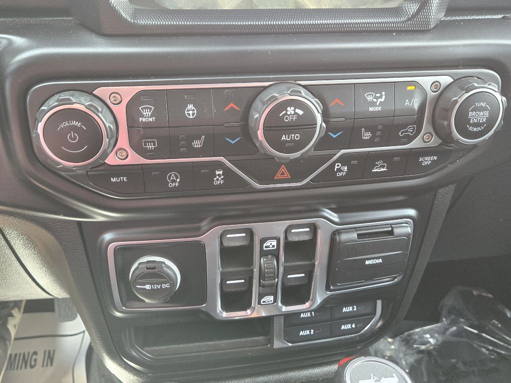 2021 Jeep Wrangler Unlimited Image 17