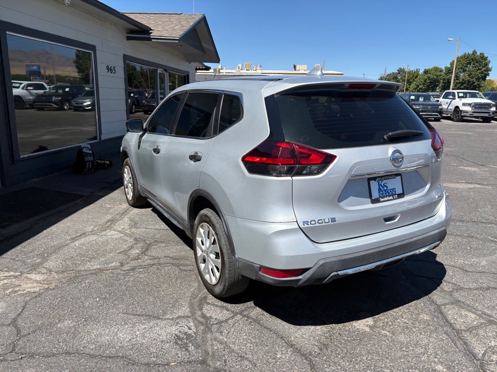 2020 Nissan Rogue Image 5