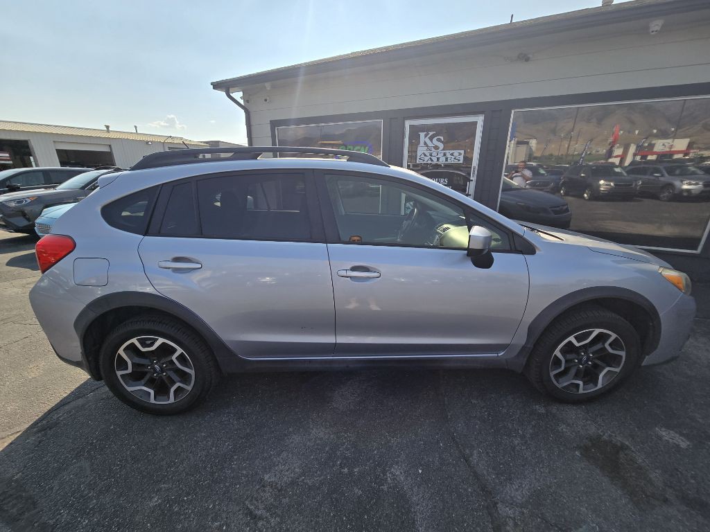 2016 Subaru Crosstrek Image 2