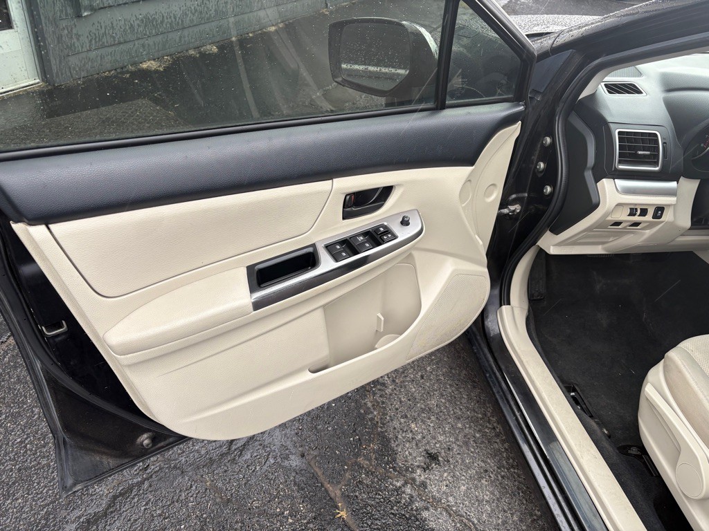 2015 Subaru Impreza Image 9