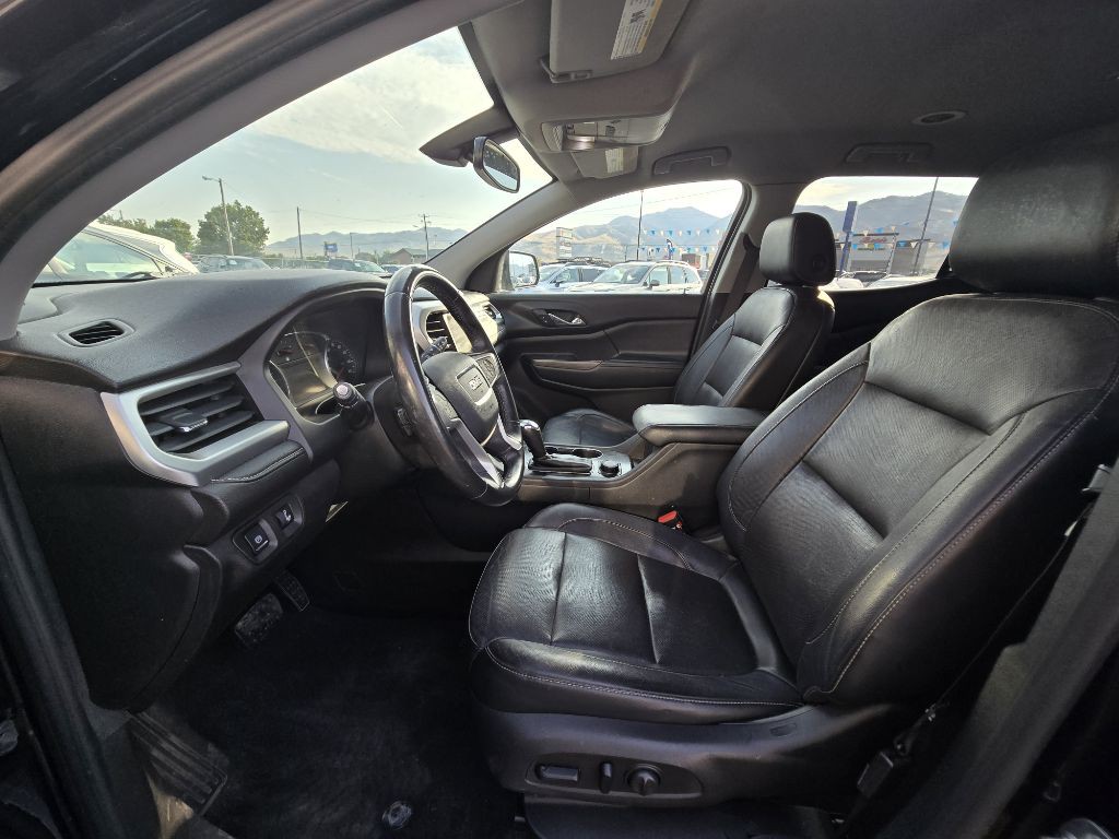 2018 GMC Acadia Image 11