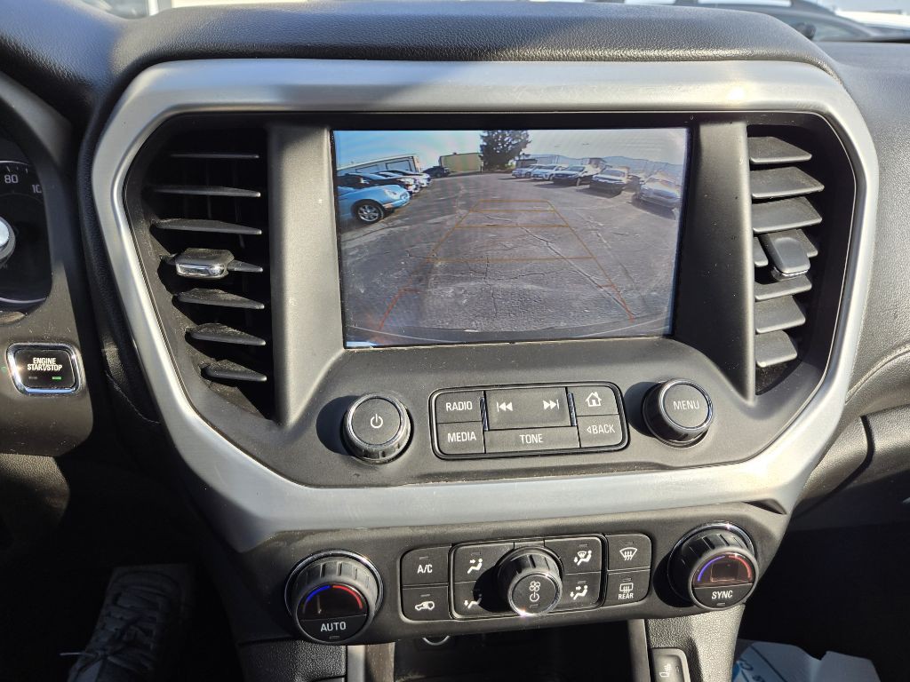 2018 GMC Acadia Image 16