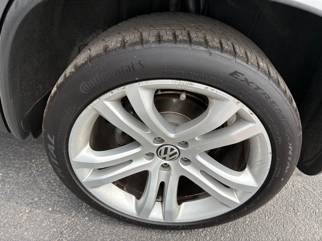 2013 Volkswagen Tiguan Image 18