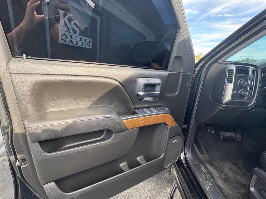2018 Chevrolet Silverado 1500 Image 8