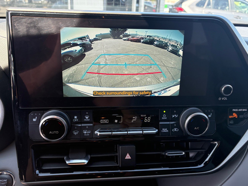 2023 Toyota Highlander Image 13