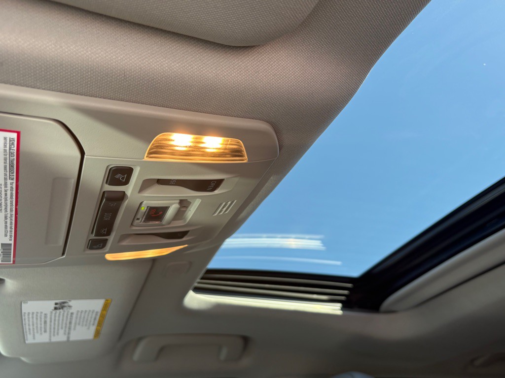 2023 Toyota Highlander Image 17