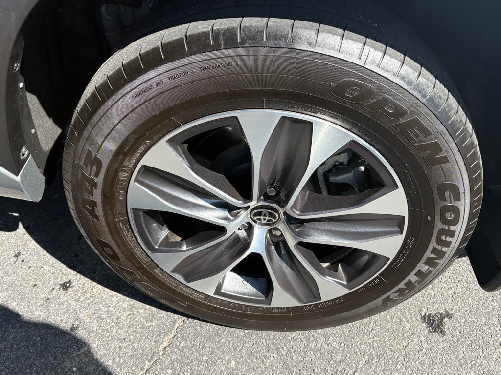 2023 Toyota Highlander Image 22
