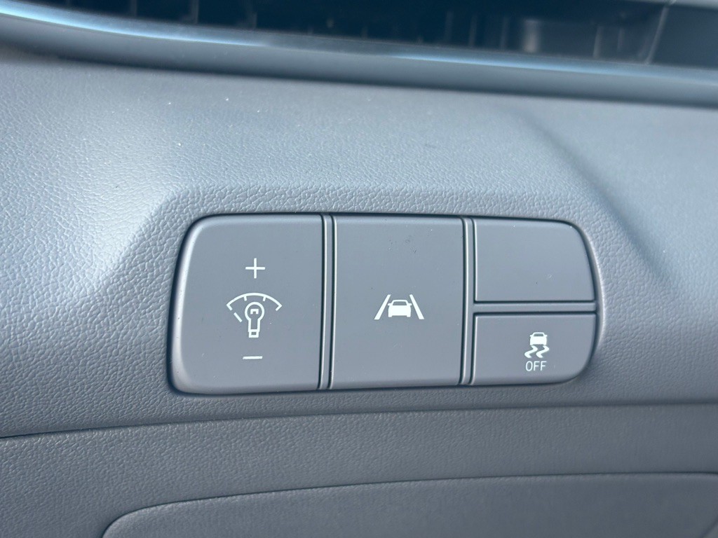 2023 Hyundai Elantra Image 14