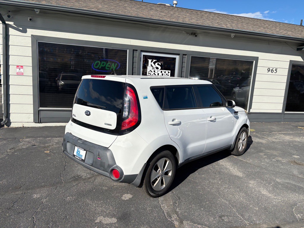 2014 Kia Soul Image 3