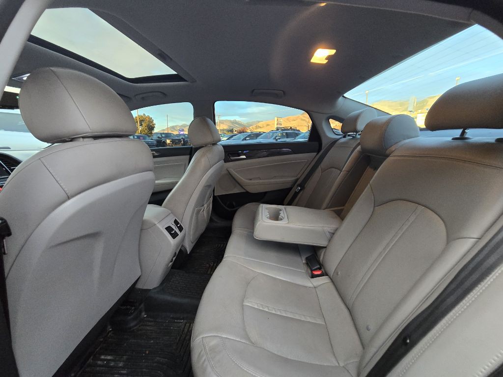2018 Hyundai Sonata Image 23