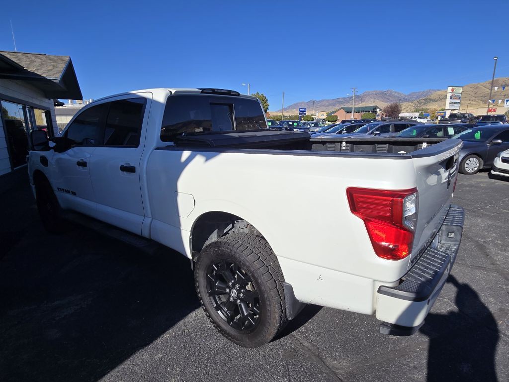 2019 Nissan Titan Image 6